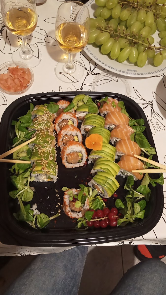 Maxi Sushi-7